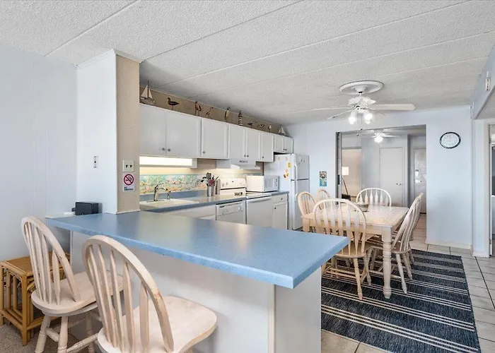 Сasa de vacaciones Beautiful 2 Bedroom Just Steps From The Beach! *